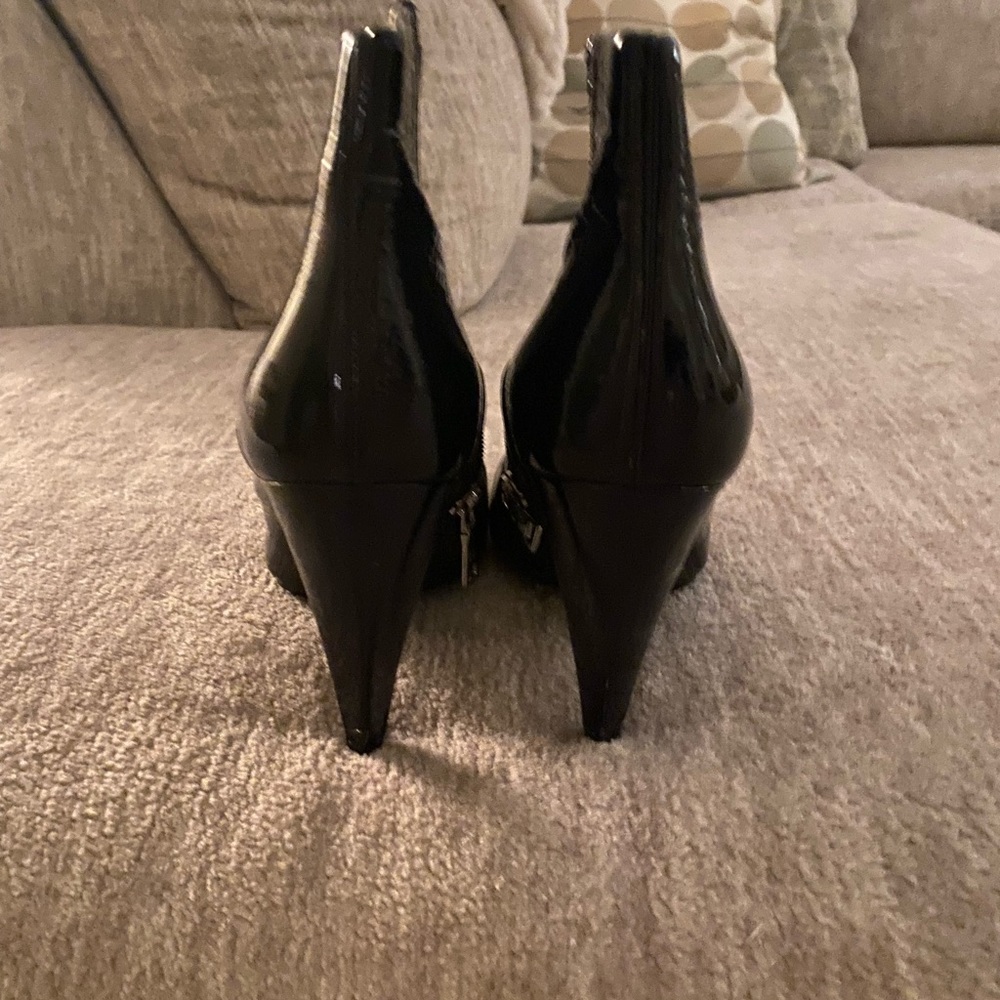 Prada boots. - Picture 2 of 3